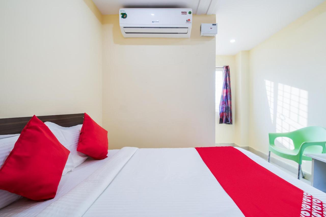 Oyo Mohan Residency Otel Kurmannapalem Dış mekan fotoğraf