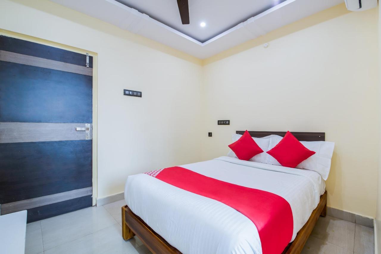Oyo Mohan Residency Otel Kurmannapalem Dış mekan fotoğraf
